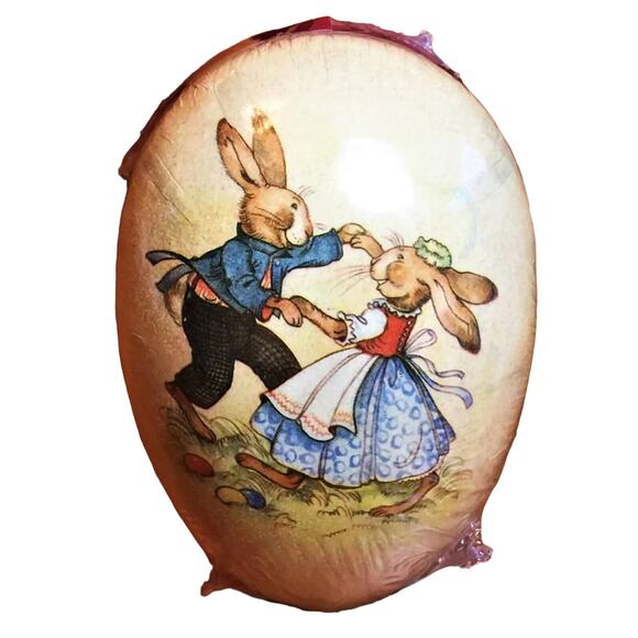 Vintage German Nestler Paper Mache Easter Egg 4.5X3 Candy Holder DANCING BUNNIES - Picture 1 of 10